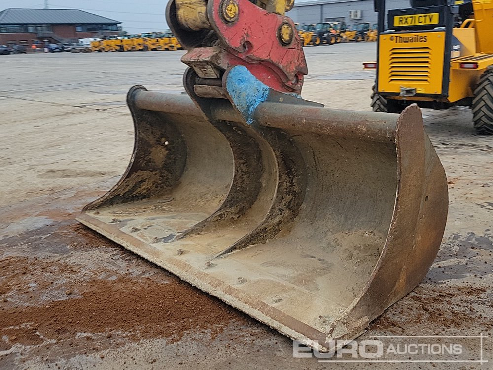 Верижен багер 2020 Komatsu PC240LC-11E0: снимка 17
