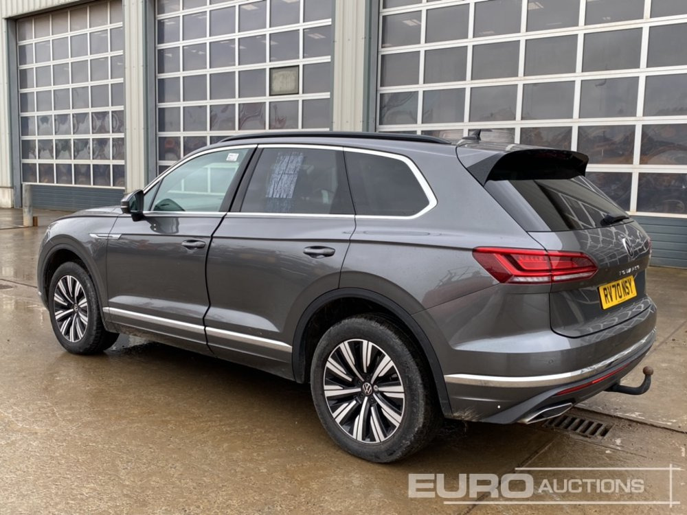 2020 Volkswagen Touareg - Джип: снимка 3 2020 Volkswagen Touareg - Джип: снимка 3