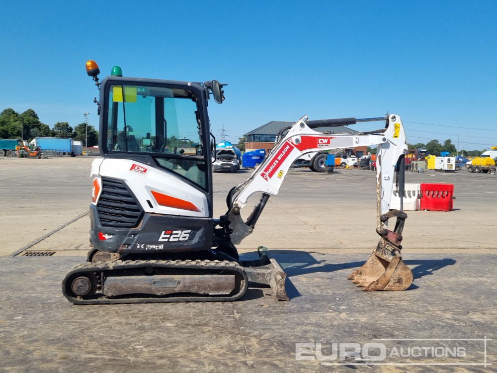 Мини багер 2021 Bobcat E26: снимка 6