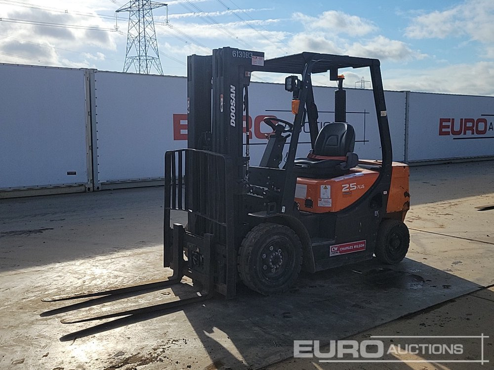 2021 Doosan D25GP - Мотокар: снимка 1 2021 Doosan D25GP - Мотокар: снимка 1