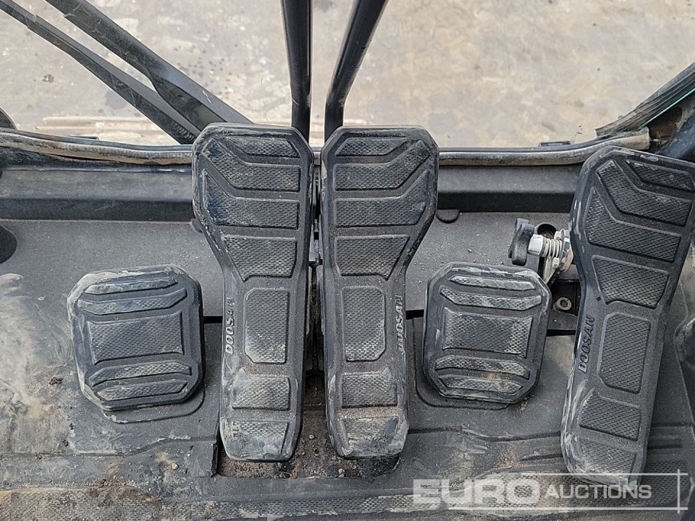 Верижен багер 2021 Doosan DX140LC-7: снимка 47