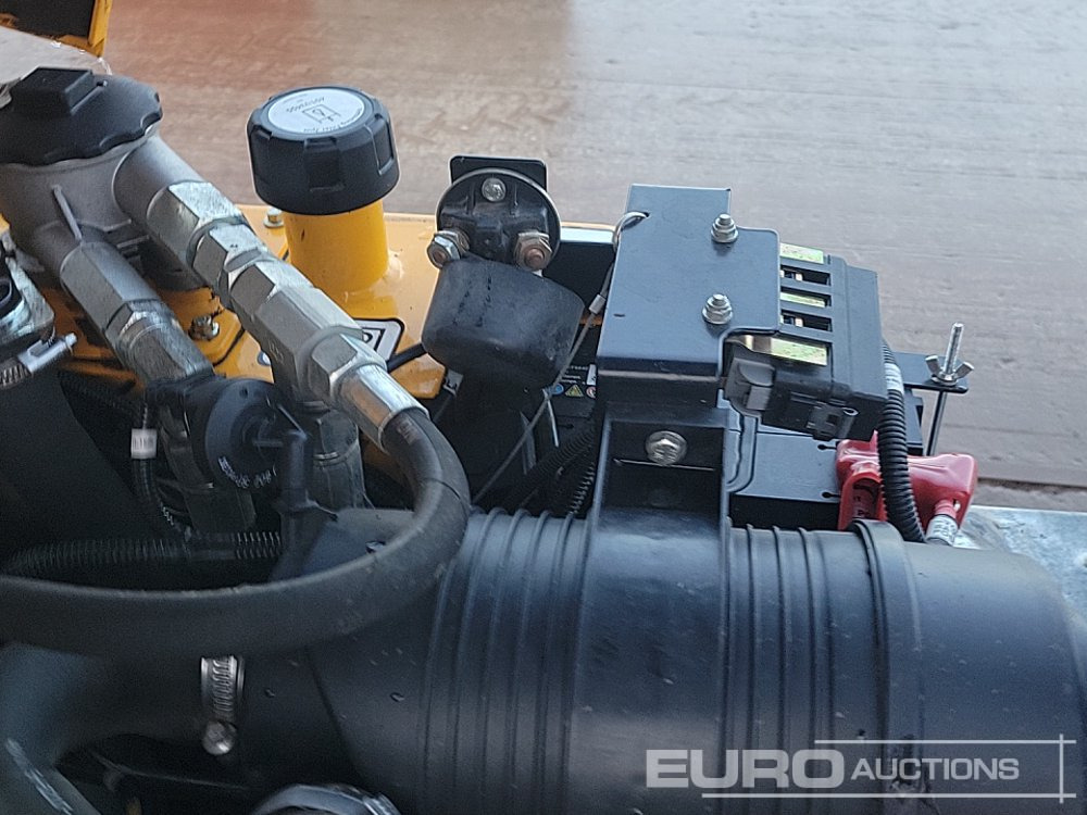 Мини самосвал 2021 JCB 1T-2S5: снимка 31