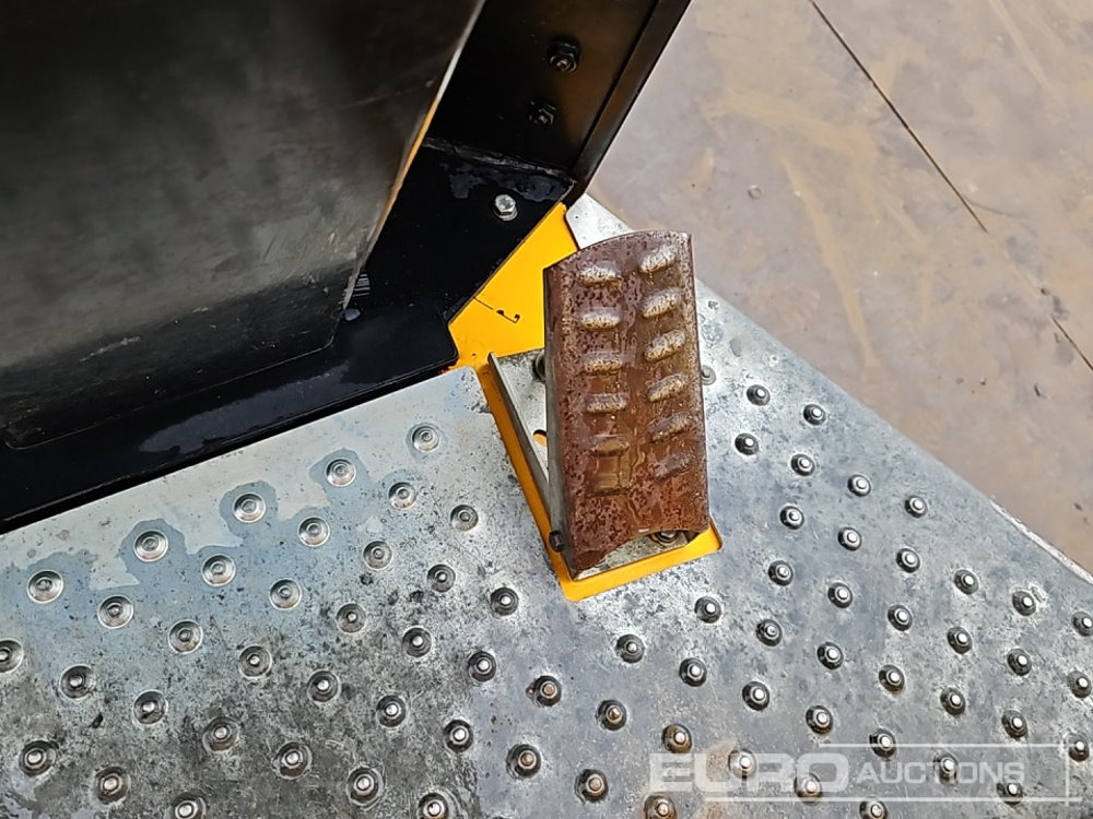 Мини самосвал 2021 JCB 1T-2S5: снимка 33