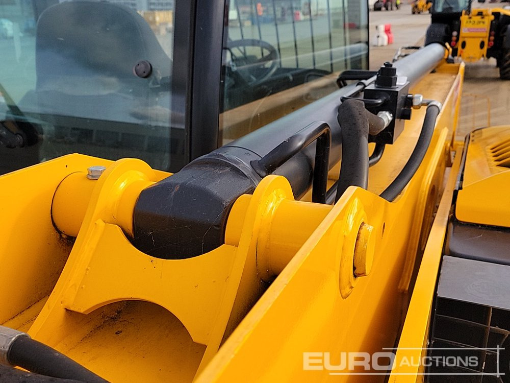 Телескопичен товарач 2021 JCB 535-95: снимка 24