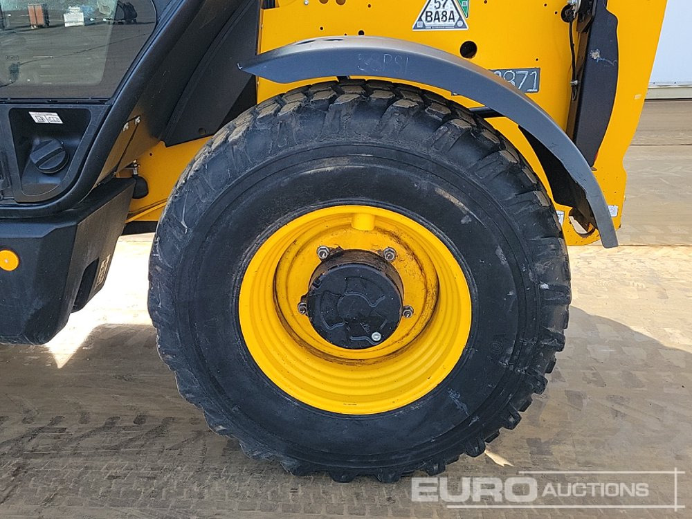 Телескопичен товарач 2021 JCB 535-95: снимка 10