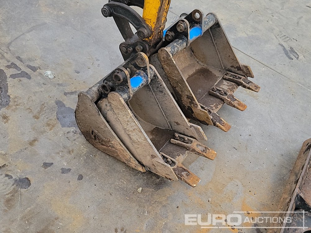 Мини багер 2021 JCB 8008CTS: снимка 18