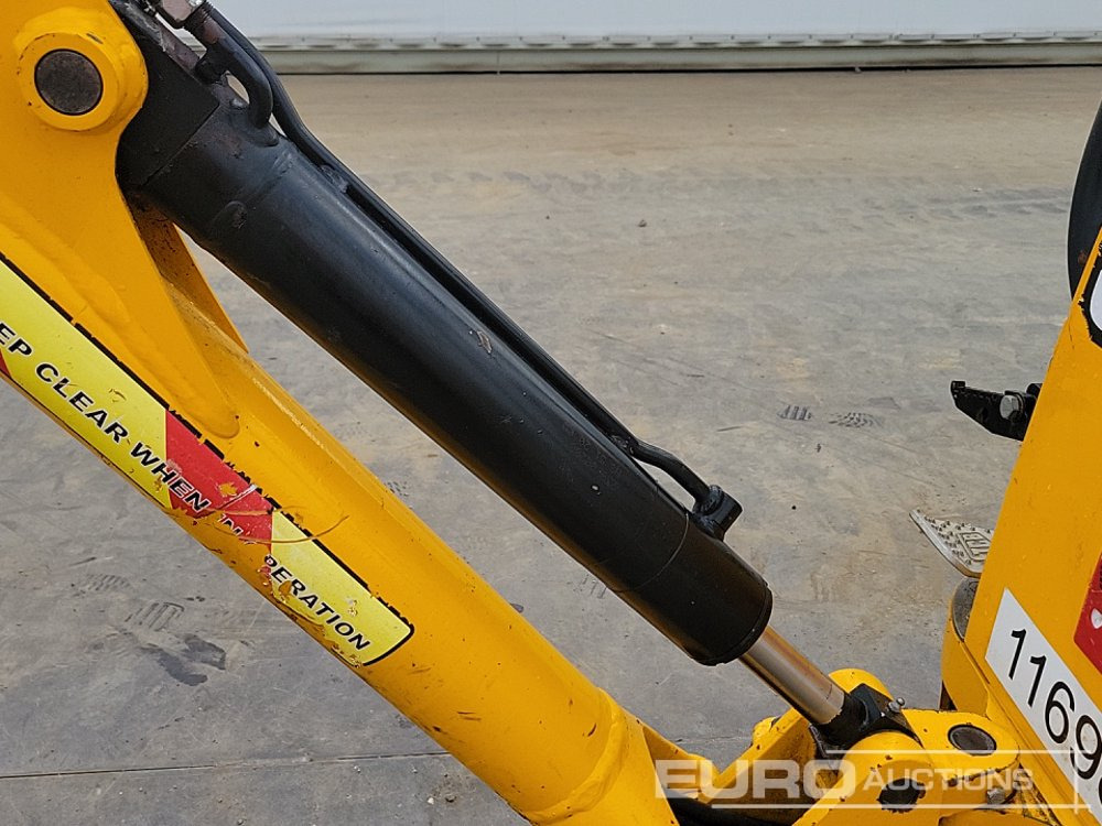 Мини багер 2021 JCB 8008CTS: снимка 35