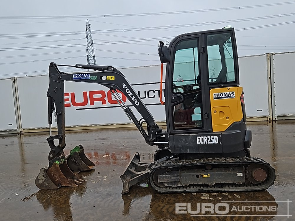 2021 Volvo ECR25D - Мини багер: снимка 2 2021 Volvo ECR25D - Мини багер: снимка 2
