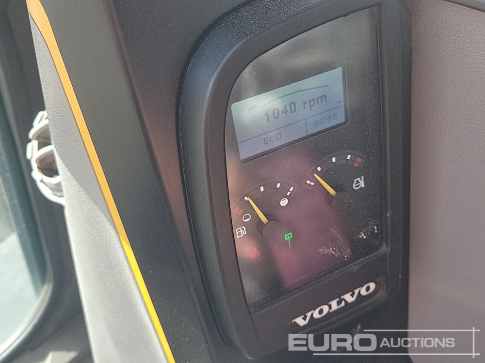 Мини багер 2021 Volvo ECR88D: снимка 42