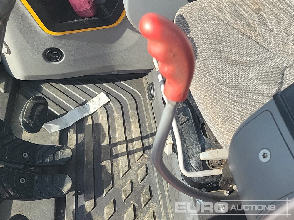 Мини багер 2021 Volvo ECR88D: снимка 43