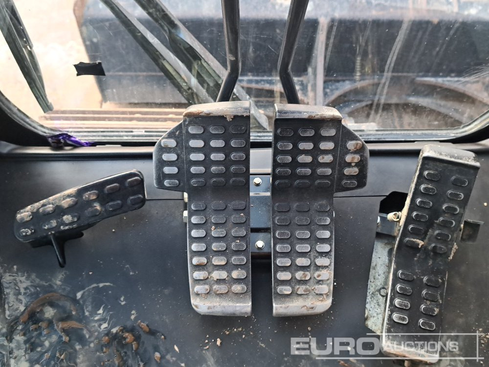 2022 Hitachi ZX135USBL-7 - Верижен багер: снимка 2 2022 Hitachi ZX135USBL-7 - Верижен багер: снимка 2