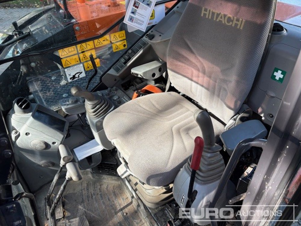 2022 Hitachi ZX85USB-6 - Мини багер: снимка 3 2022 Hitachi ZX85USB-6 - Мини багер: снимка 3
