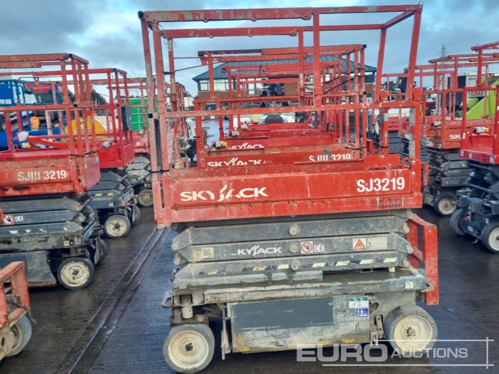 Работна площадка 2022 SkyJack SJ3219: снимка 9