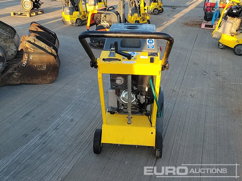 2022 Wacker Neuson BFS 1345 - Техника за слагане на асфалт: снимка 4 2022 Wacker Neuson BFS 1345 - Техника за слагане на асфалт: снимка 4