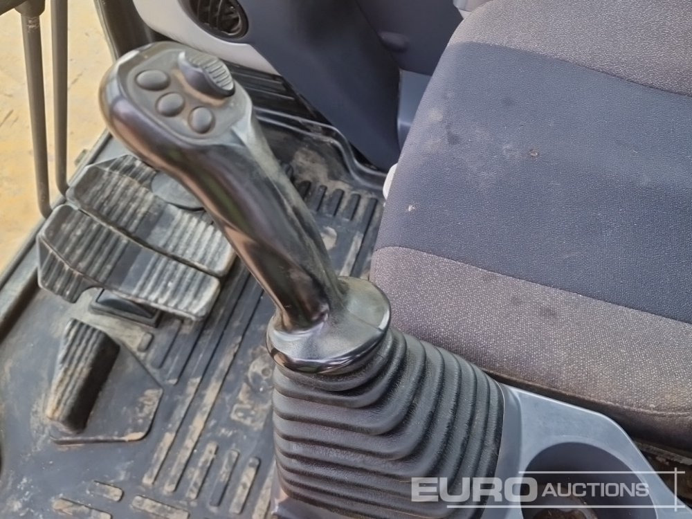 Верижен багер 2023 Komatsu PC210LC-11E0: снимка 48