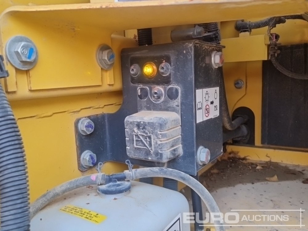 Верижен багер 2023 Komatsu PC210LC-11E0: снимка 31