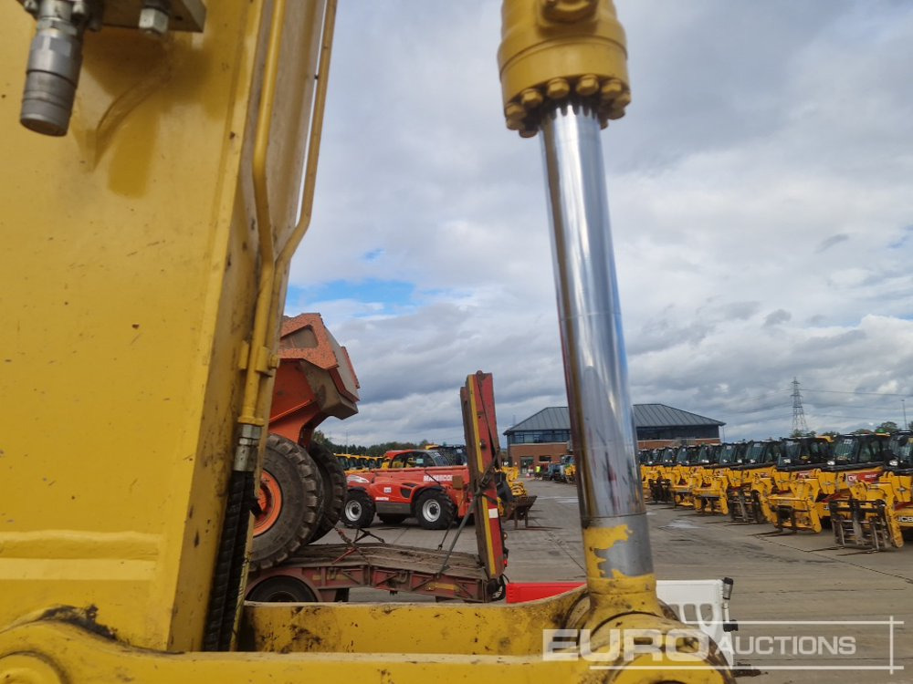 Верижен багер 2023 Komatsu PC210LC-11E0: снимка 21