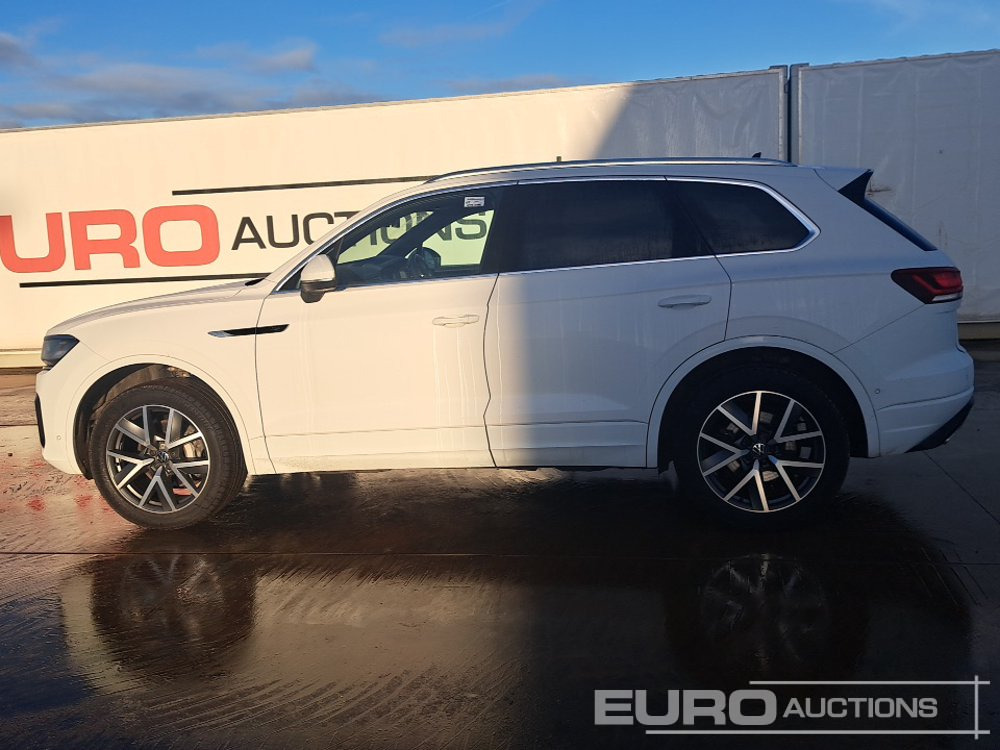 2023 Volkswagen Touareg - Джип: снимка 2 2023 Volkswagen Touareg - Джип: снимка 2