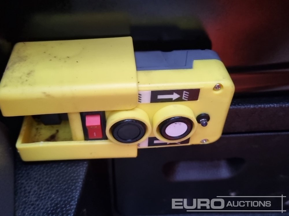 2024 Ford Transit - Бус самосвал: снимка 1 2024 Ford Transit - Бус самосвал: снимка 1