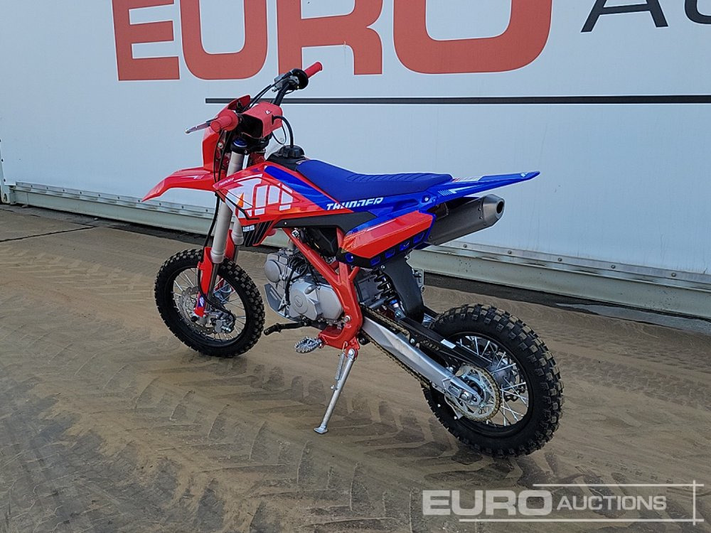 2025 Apollo Thunder 125cc Motorcross Bike, 14" Front, 12" Rear Tyres, Electric Start, Air Cooled, Hydraulic Suspension, Disc Brakes, Lighting Kit (UNASSEMBLED) - Мотоциклет: снимка 3 2025 Apollo Thunder 125cc Motorcross Bike, 14" Front, 12" Rear Tyres, Electric Start, Air Cooled, Hydraulic Suspension, Disc Brakes, Lighting Kit (UNASSEMBLED) - Мотоциклет: снимка 3