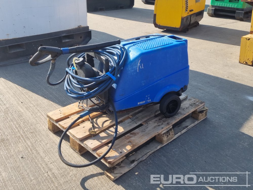 250 Volt Pressure Washer - Водоструйка: снимка 5 250 Volt Pressure Washer - Водоструйка: снимка 5