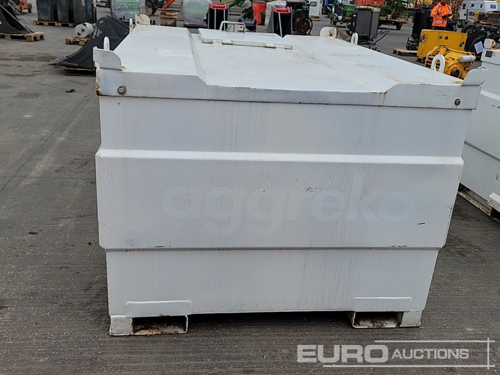 3000 Litre Static Bunded Fuel Bowser, Manual Pump - Резервоар за съхранение: снимка 4 3000 Litre Static Bunded Fuel Bowser, Manual Pump - Резервоар за съхранение: снимка 4