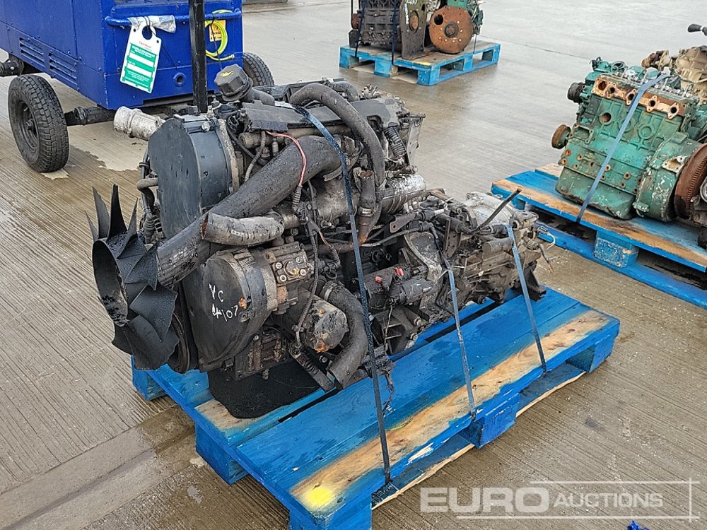 4 Cylinder Engine, Pump - Двигател: снимка 1 4 Cylinder Engine, Pump - Двигател: снимка 1