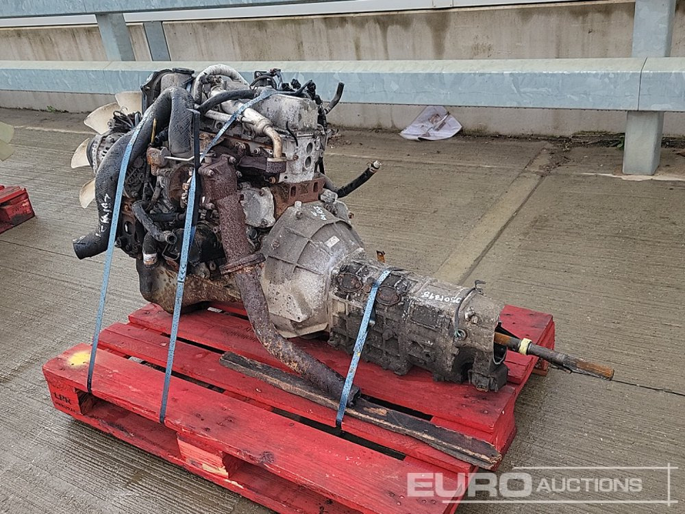 4 Cylinder Engine, Pump - Двигател: снимка 3 4 Cylinder Engine, Pump - Двигател: снимка 3