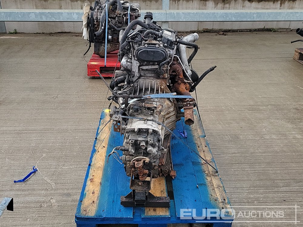 4 Cylinder Engine, Pump - Двигател: снимка 4 4 Cylinder Engine, Pump - Двигател: снимка 4