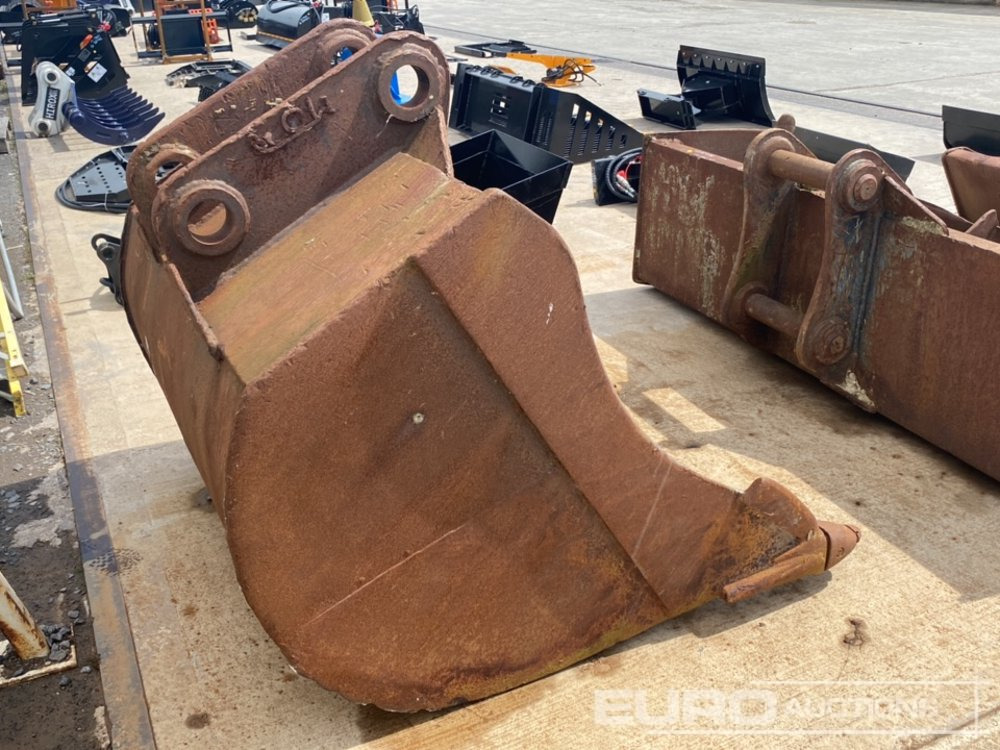48" Digging Bucket 80mm Pin to suit 20 Ton Excavator (Damaged) - Кофа: снимка 5 48" Digging Bucket 80mm Pin to suit 20 Ton Excavator (Damaged) - Кофа: снимка 5
