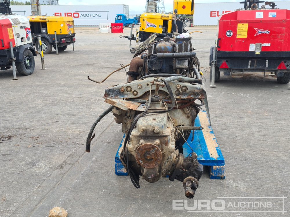 6 Cylinder Engine, Gearbox - Двигател: снимка 4 6 Cylinder Engine, Gearbox - Двигател: снимка 4