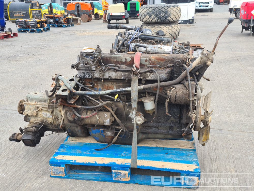6 Cylinder Engine, Gearbox - Двигател: снимка 2 6 Cylinder Engine, Gearbox - Двигател: снимка 2