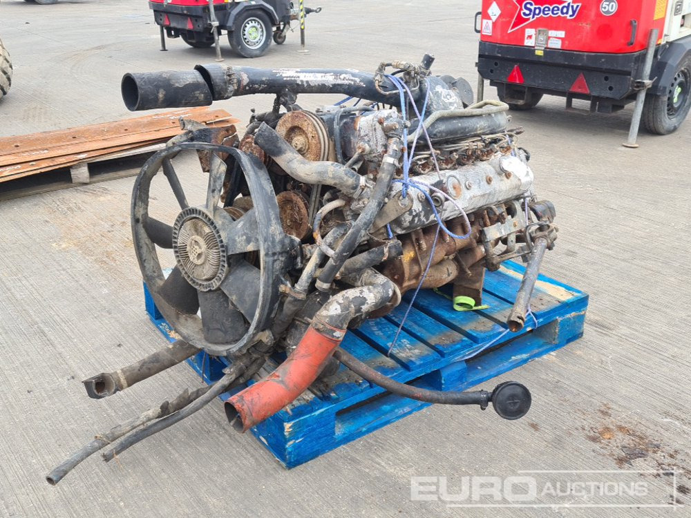 6 Cylinder Engine, Gearbox - Двигател: снимка 1 6 Cylinder Engine, Gearbox - Двигател: снимка 1