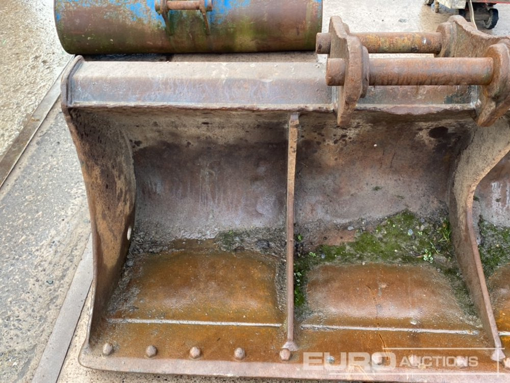 72" Geith Ditching Bucket 65mm Pin 13 Ton Excavator - Кофа: снимка 5 72" Geith Ditching Bucket 65mm Pin 13 Ton Excavator - Кофа: снимка 5