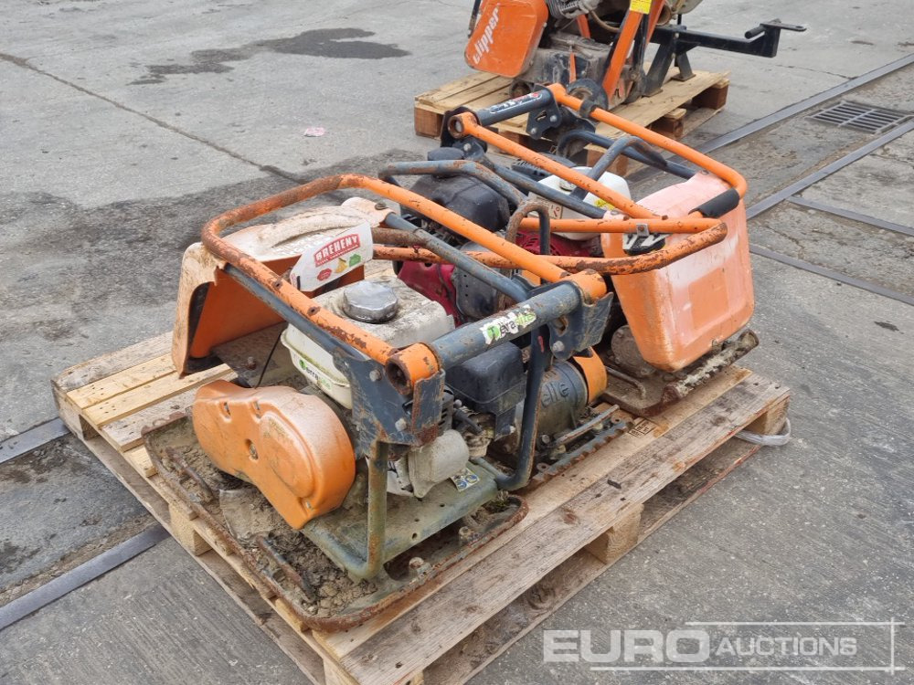 Belle Petrol Compaction Plate (3 of) - Техника за слагане на асфалт: снимка 3 Belle Petrol Compaction Plate (3 of) - Техника за слагане на асфалт: снимка 3