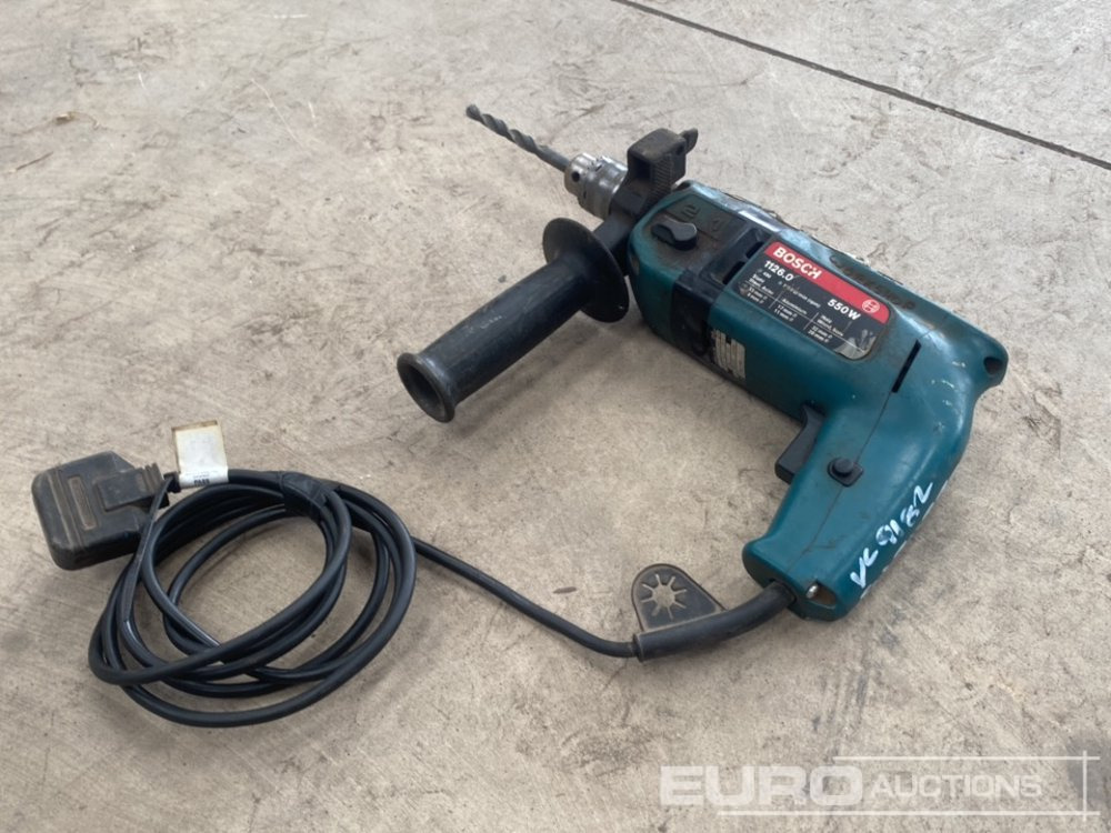Bosch 1126 240 Volt Drill - Строително оборудване: снимка 1 Bosch 1126 240 Volt Drill - Строително оборудване: снимка 1
