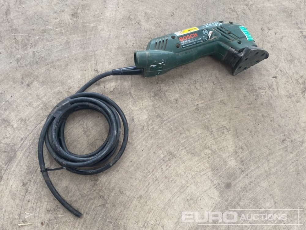 Bosch PDA240E 240 Volt Delta Sander (Spares) - Строително оборудване: снимка 2 Bosch PDA240E 240 Volt Delta Sander (Spares) - Строително оборудване: снимка 2