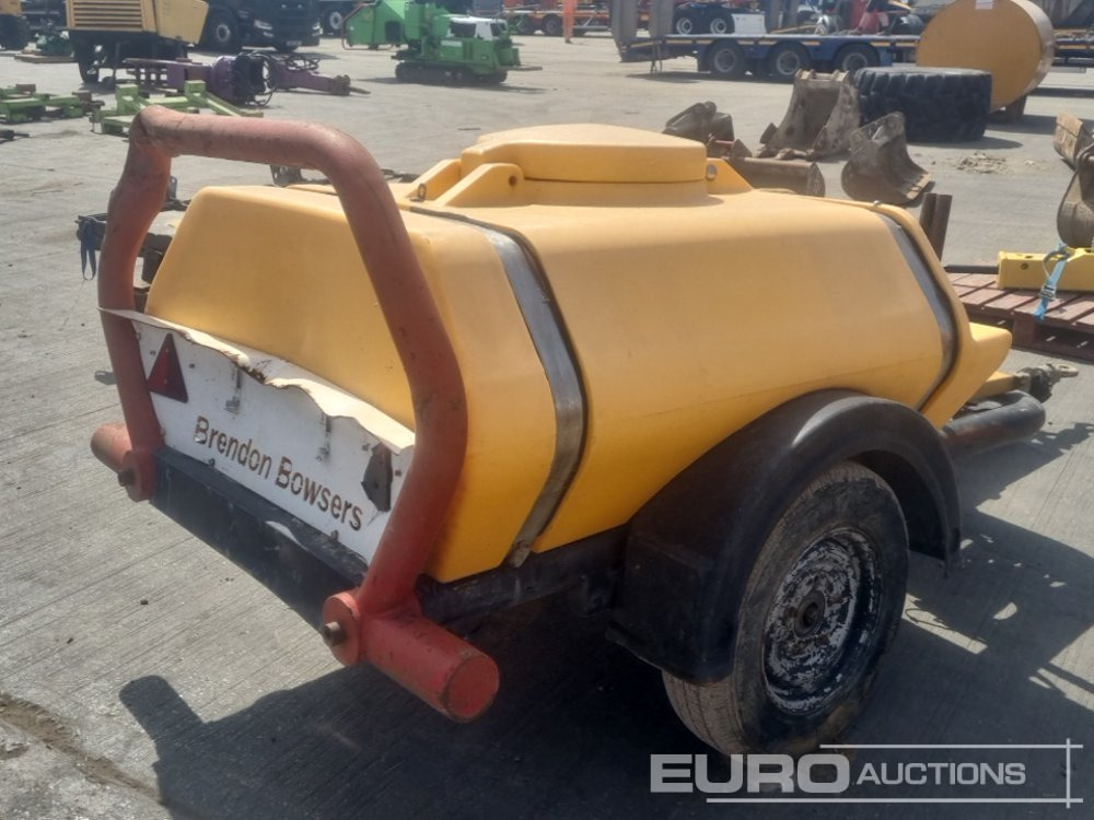 Brendon Bowsers Single Axle Plastic Water Bowser, 415Volt Motor - Резервоар за съхранение: снимка 5 Brendon Bowsers Single Axle Plastic Water Bowser, 415Volt Motor - Резервоар за съхранение: снимка 5