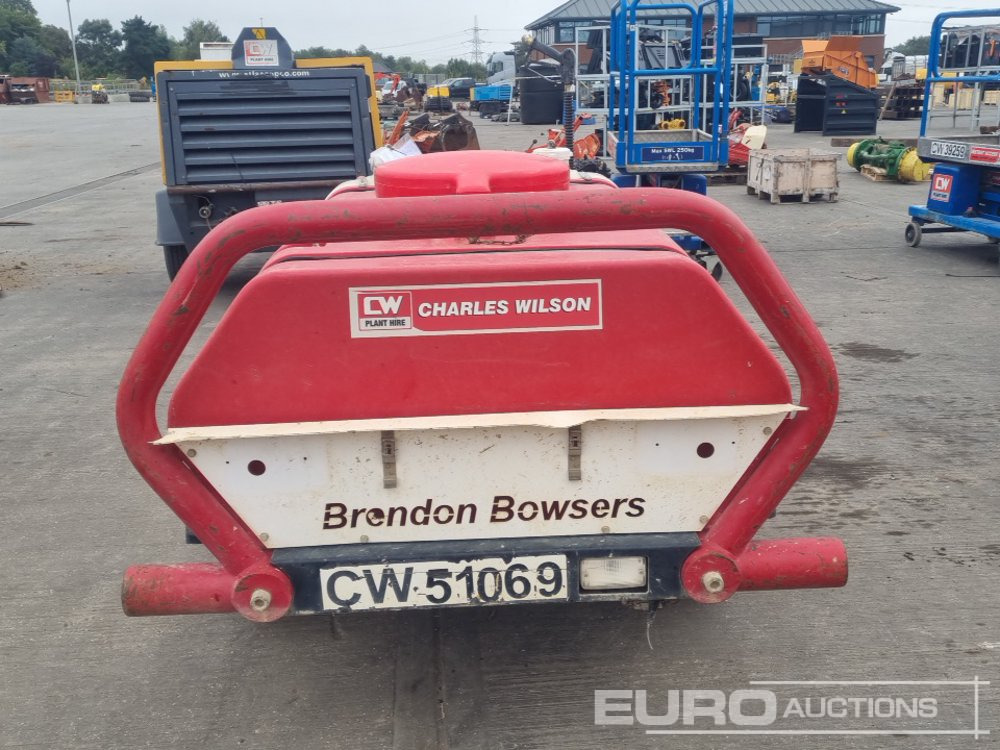 Brendon Bowsers Sngle Axle Plastic Water Bowser, Yanmar Pressure Washer - Водоструйка: снимка 4 Brendon Bowsers Sngle Axle Plastic Water Bowser, Yanmar Pressure Washer - Водоструйка: снимка 4