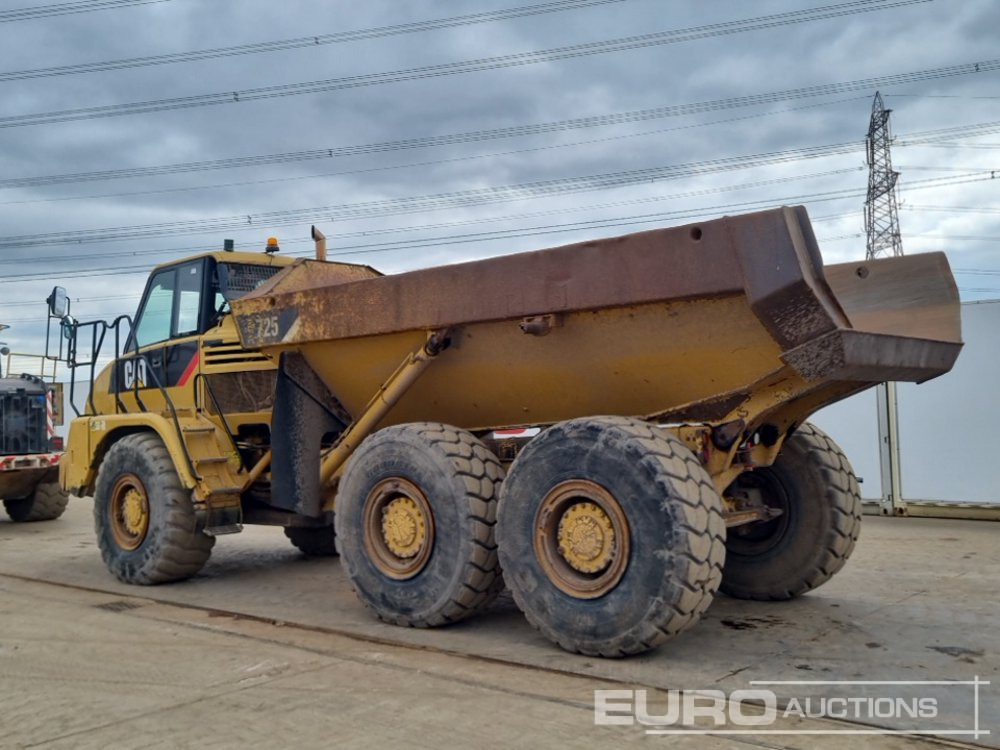 CAT 725 - Съчленен самосвал: снимка 3 CAT 725 - Съчленен самосвал: снимка 3