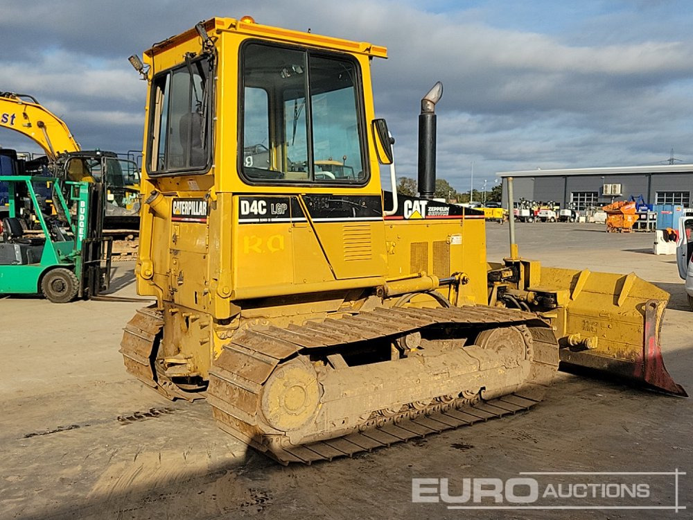 CAT D4C LGP - Булдозер: снимка 5 CAT D4C LGP - Булдозер: снимка 5