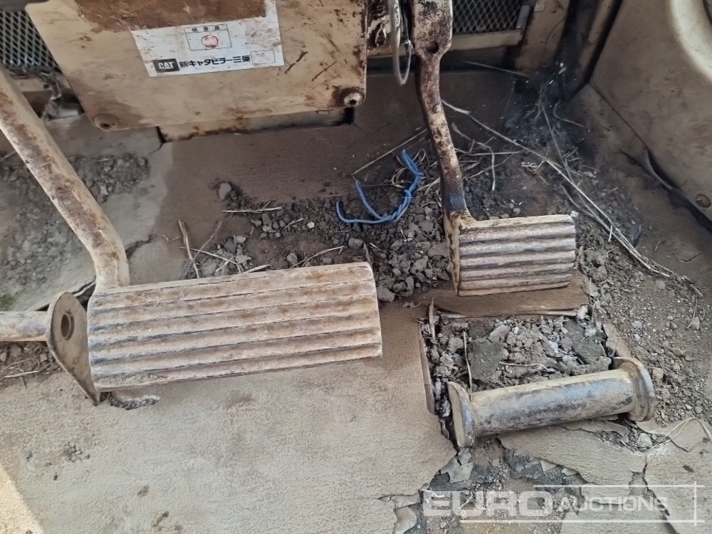 Булдозер CAT D6M LGP: снимка 30