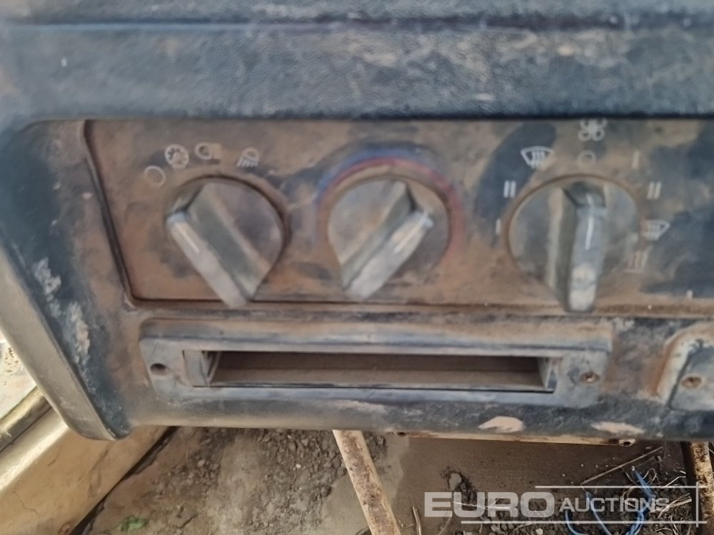Булдозер CAT D6M LGP: снимка 27