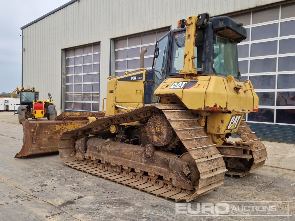 CAT D6N - Булдозер: снимка 3 CAT D6N - Булдозер: снимка 3