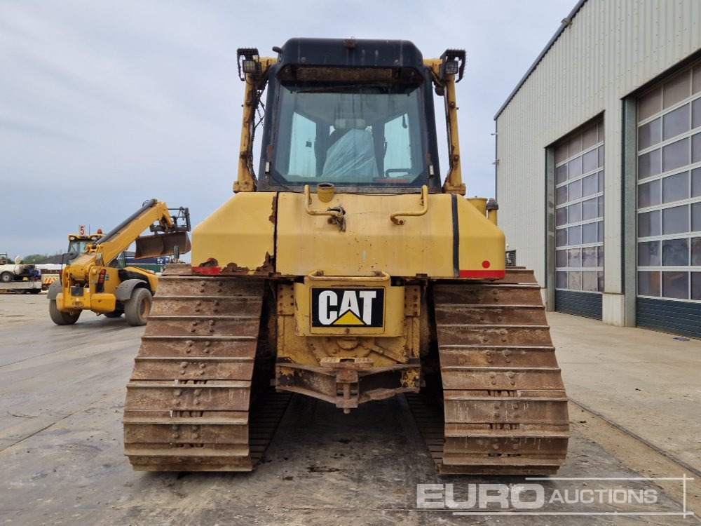 CAT D6N - Булдозер: снимка 4 CAT D6N - Булдозер: снимка 4
