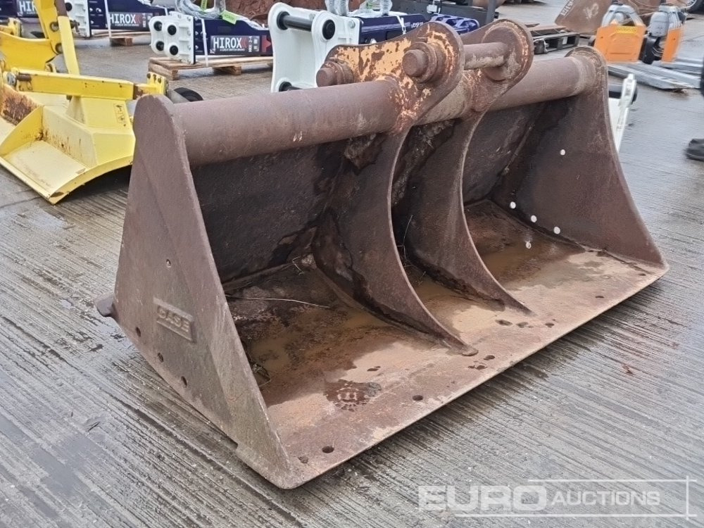 Case 72" Ditching Bucket 65mm Pin to suit 13 Ton Excavator - Кофа: снимка 3 Case 72" Ditching Bucket 65mm Pin to suit 13 Ton Excavator - Кофа: снимка 3