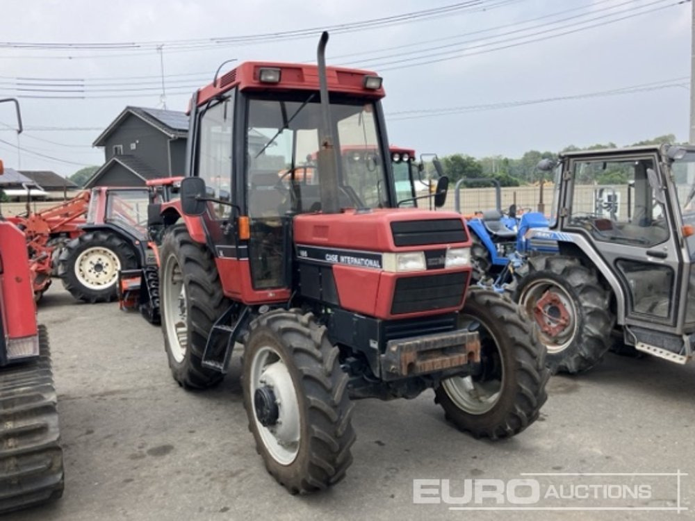 Case International 695 - Трактор: снимка 4 Case International 695 - Трактор: снимка 4