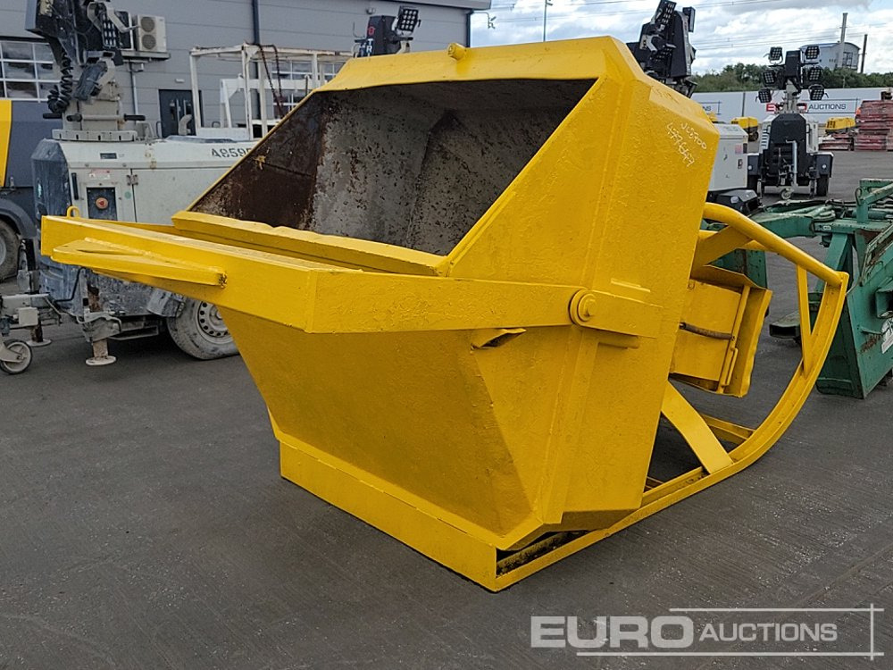 Conquip Concrete Pouring Skip to suit Crane - Контейнер за мотокар: снимка 1 Conquip Concrete Pouring Skip to suit Crane - Контейнер за мотокар: снимка 1