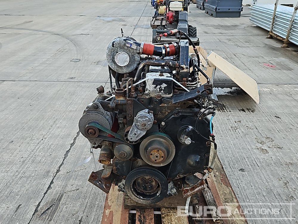 Cummins 6 Cylinder Engine - Двигател: снимка 4 Cummins 6 Cylinder Engine - Двигател: снимка 4
