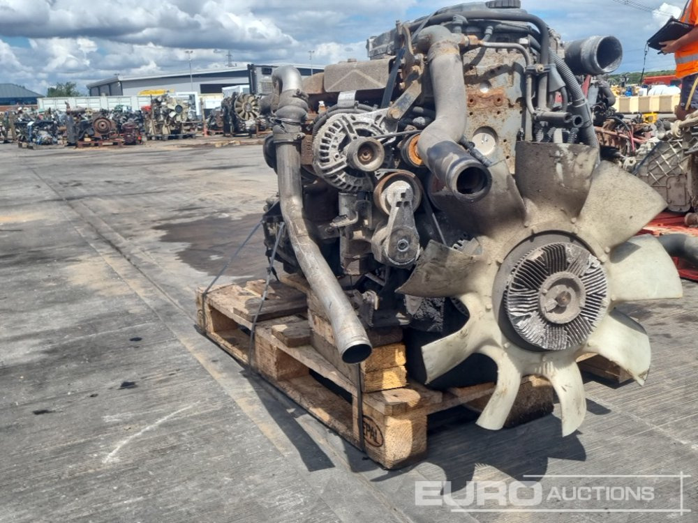 DAF 4 Cylinder Engine, Gearbox - Двигател: снимка 3 DAF 4 Cylinder Engine, Gearbox - Двигател: снимка 3